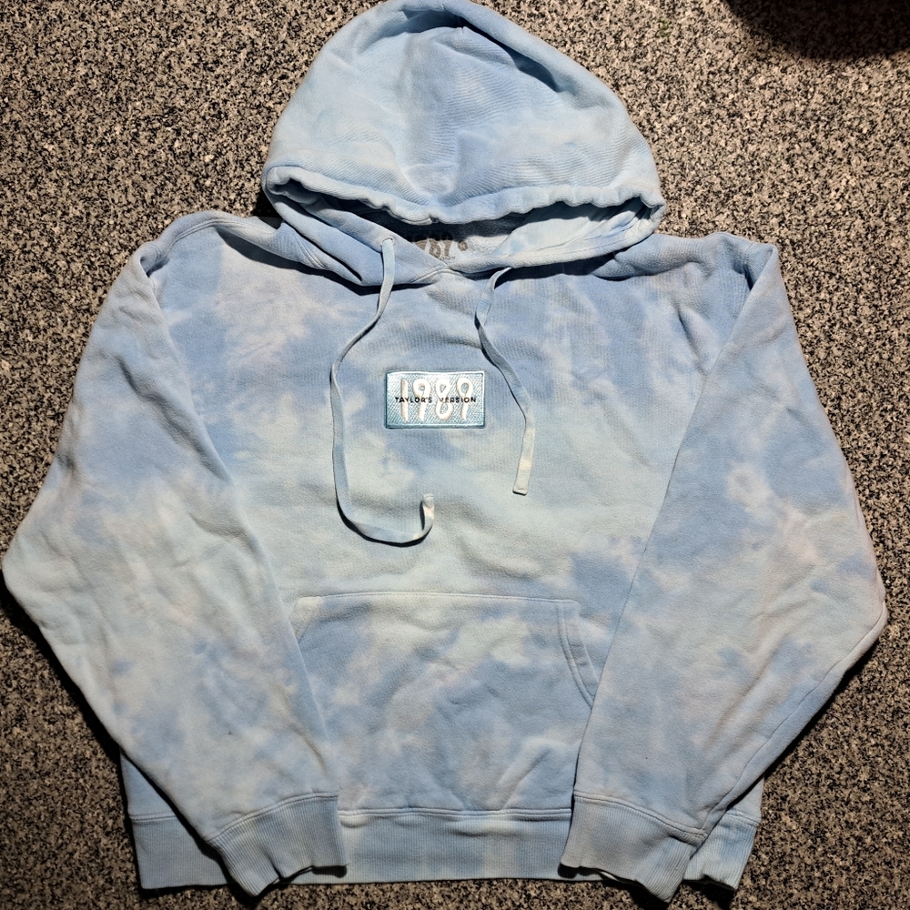 Taylor Swift 1989 Sweatshirt Official Merch Medium